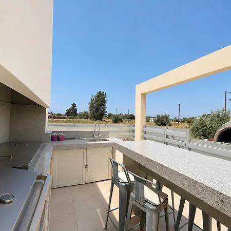 Alkistias & Konstantinos Villa Lachi